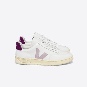BRAND NEW Veja V-12 LEATHER WHITE PARME Lavender MAGENTA